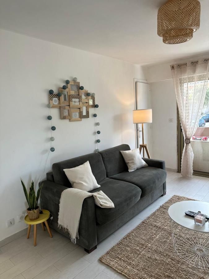 Spacieux Studio A Golfe Juan 2 Minutes Des Plages Vallauris Exterior foto